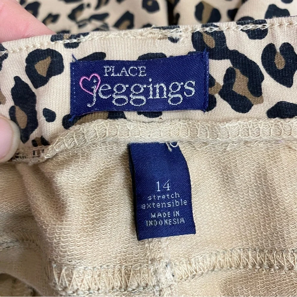 The Childrens Place waist 26”
